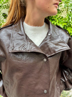 Veste en simili cuir marron Le Vestiaire