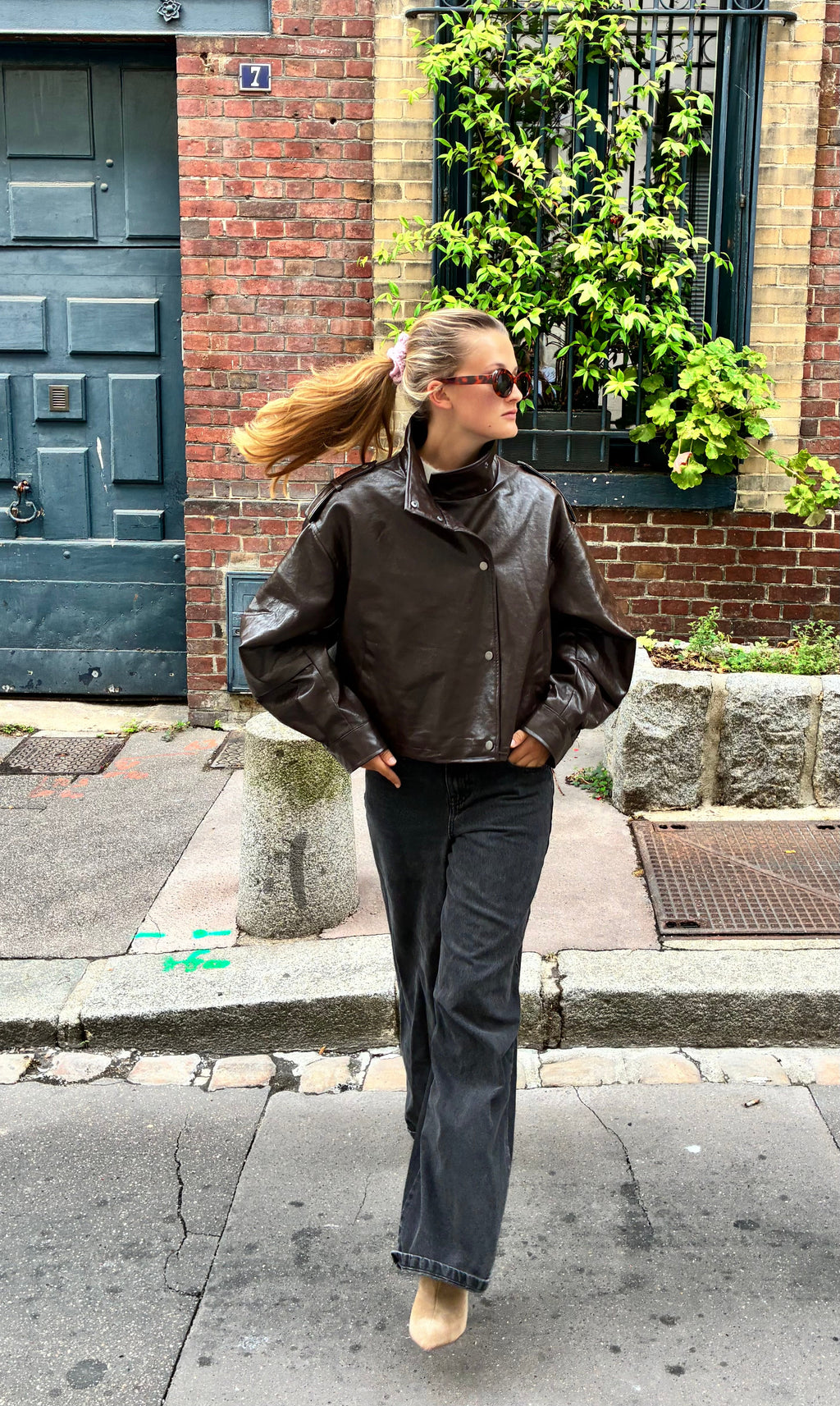 Veste en simili cuir marron Le Vestiaire